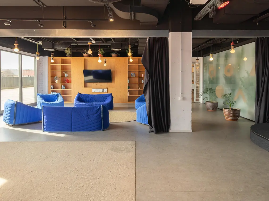 Common areas 13