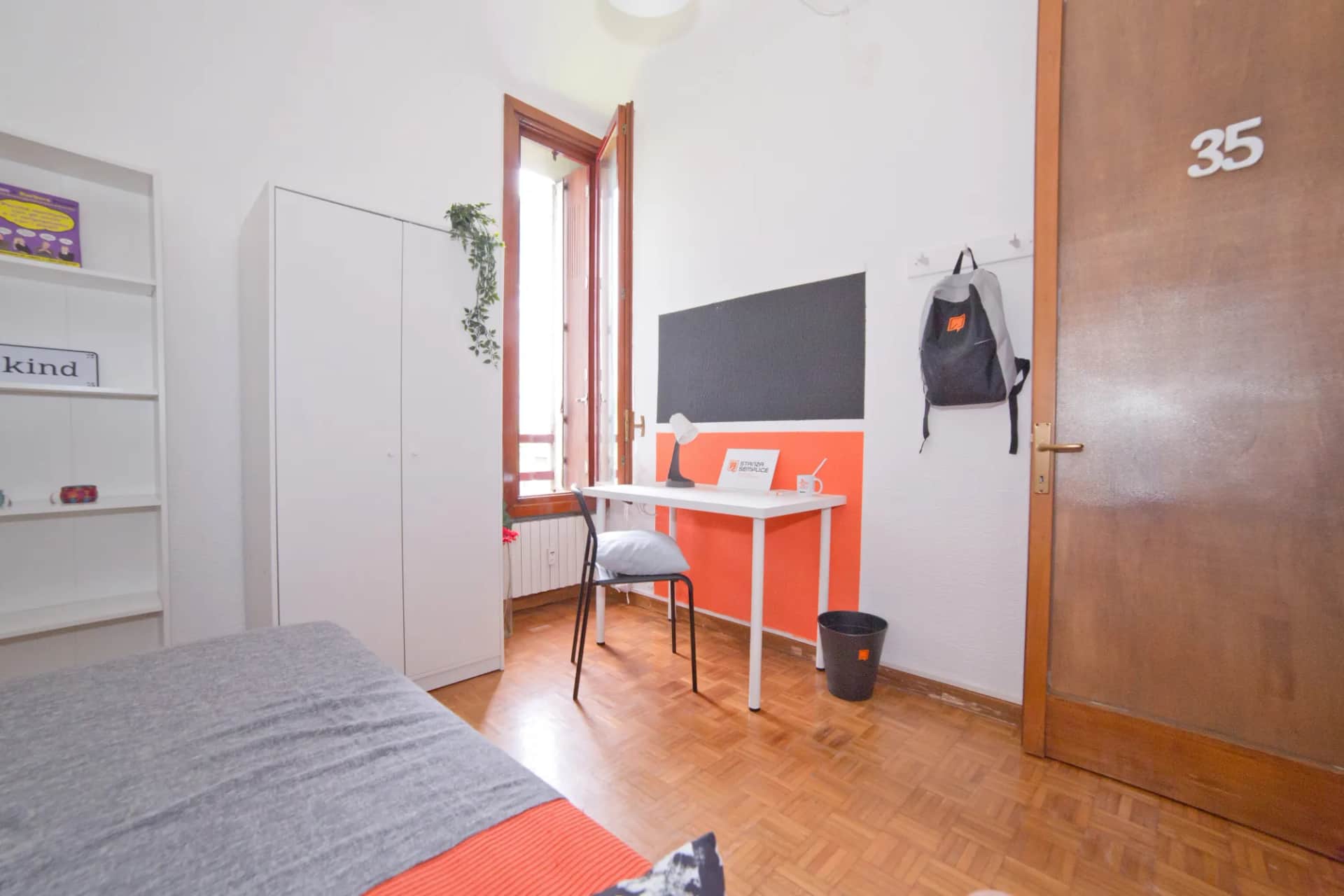 Stanza privata a Lecco
