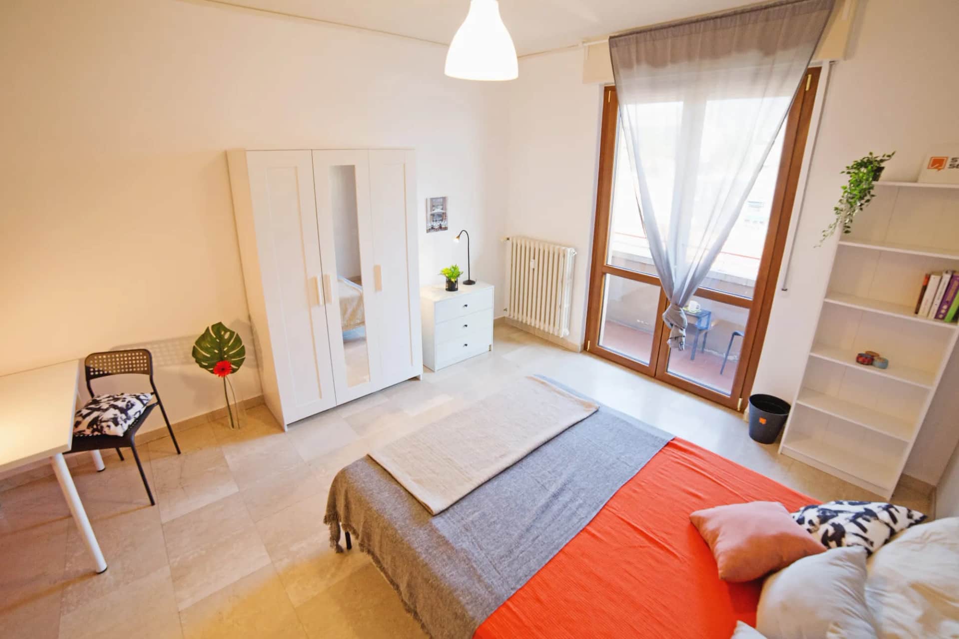 Stanza privata a Lecco