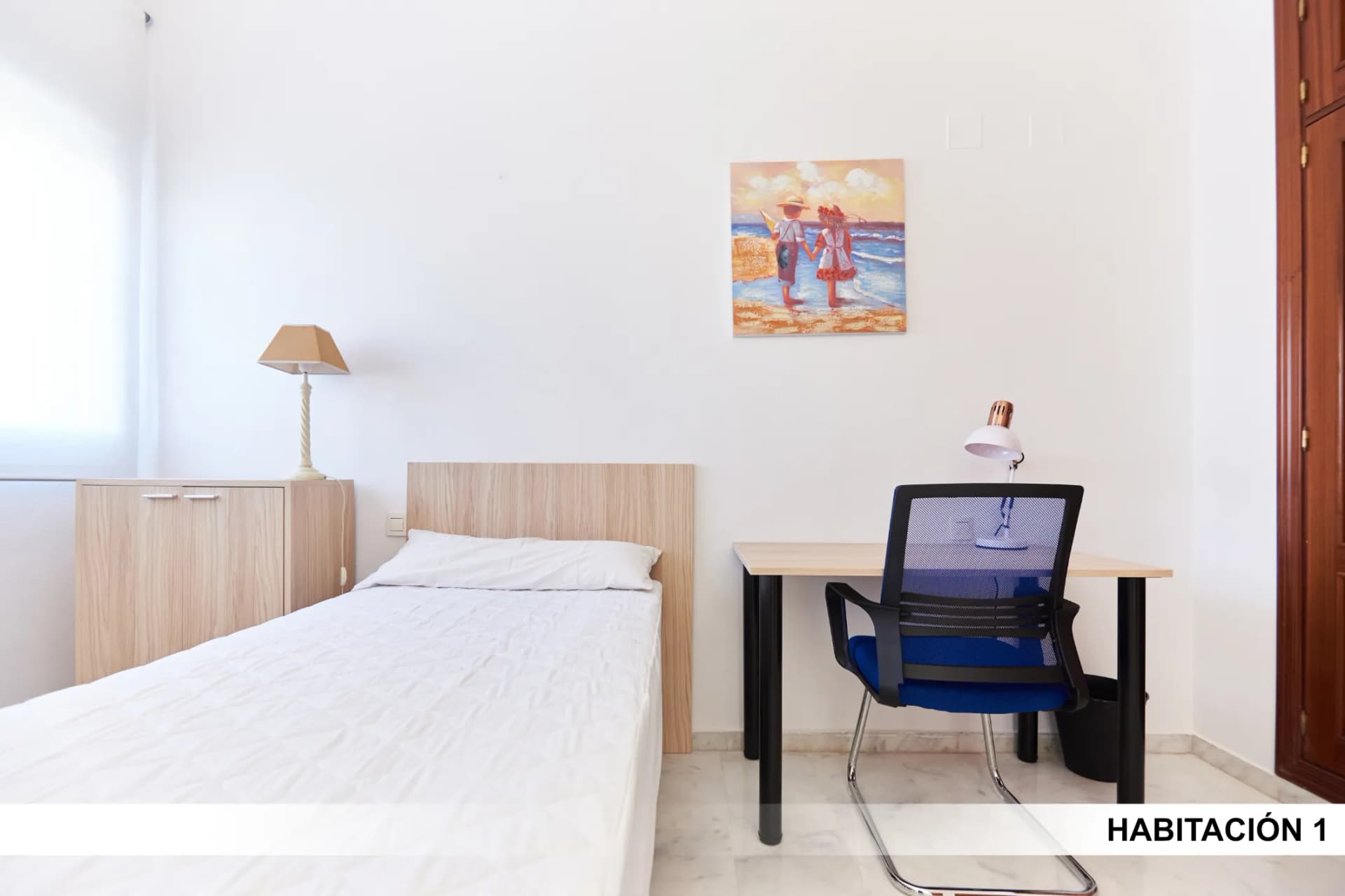 Private room in Seville photo 2