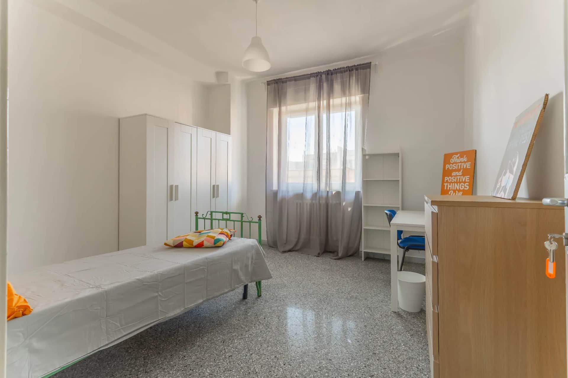 Stanza privata a Bari