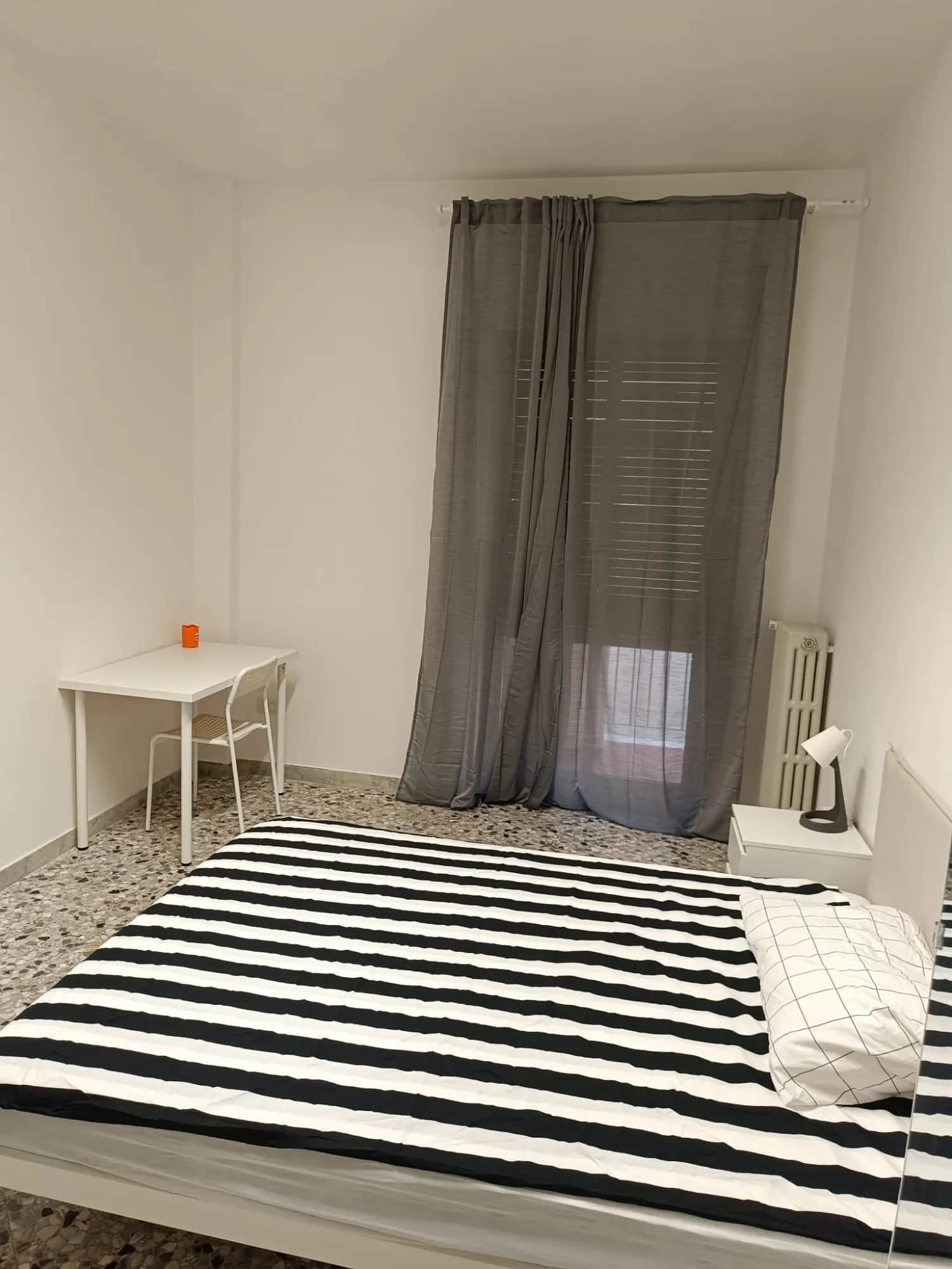 Stanza privata a Bari
