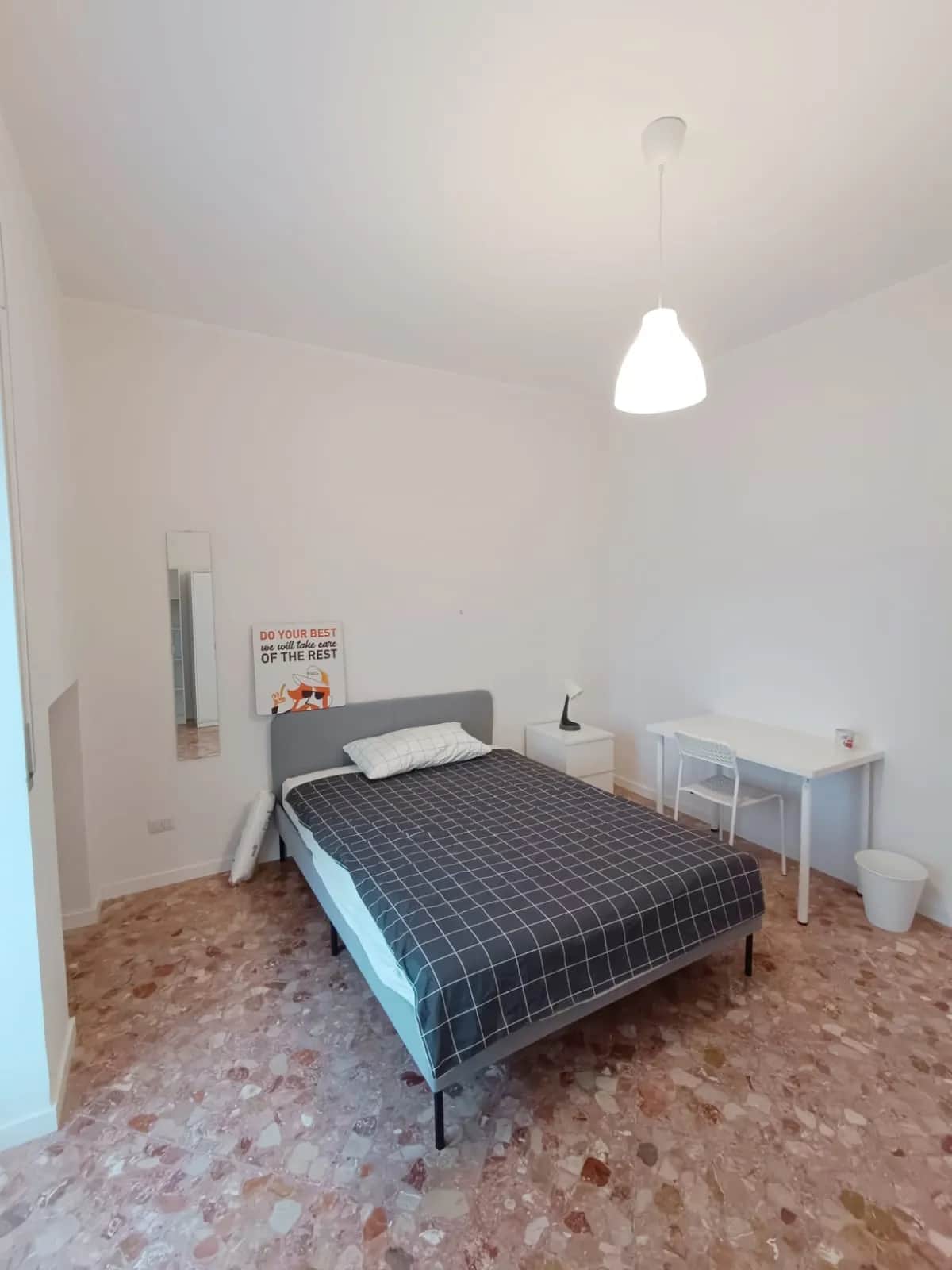 Stanza privata a Bari