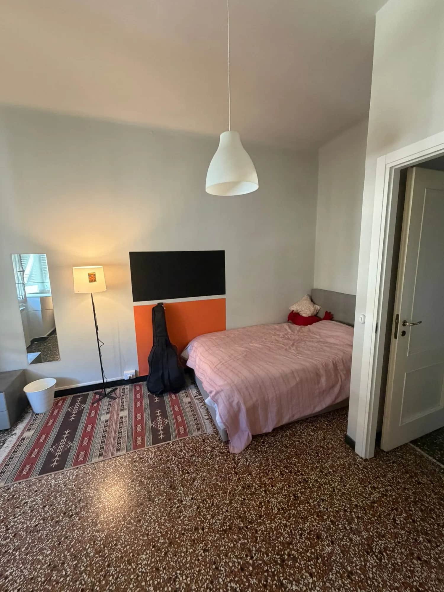 Stanza privata a Genoa