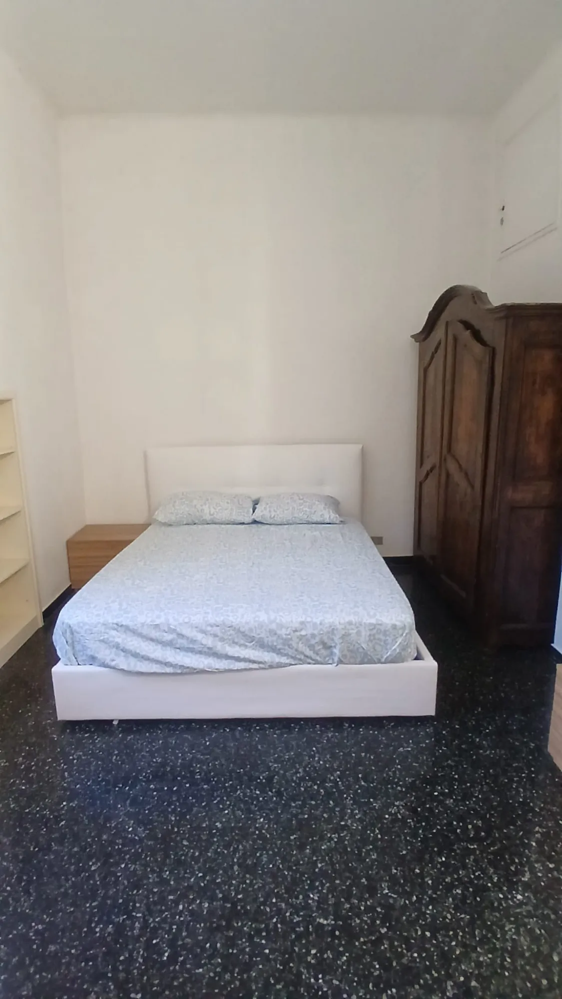 Habitación privada en Genoa
